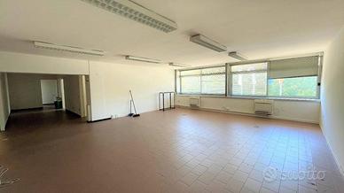 Immobile di 150 m² con 5 locali a Monsummano Terme
