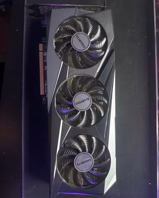 Rtx 3060 12Gb  RAM DDR4 32GB SSD 500GB Ryzen 4500