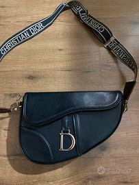 Borsa modello saddle - stile Dior
