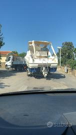 Cabinato 6,85 mt con cabina e bagno-