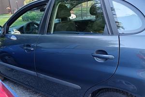 auto Seat Ibiza in buon estato