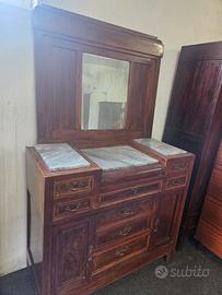 Mobile antico 