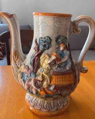 Brocca in ceramica di Montelupo fiorentino