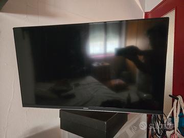 tv smart hitachi multi funzione nero con telecoman