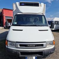 372 Iveco Daily isotermico del 2007 in saldo