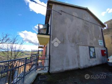 CASA SEMINDIPENDENTE A SOGLIANO AL RUBICONE