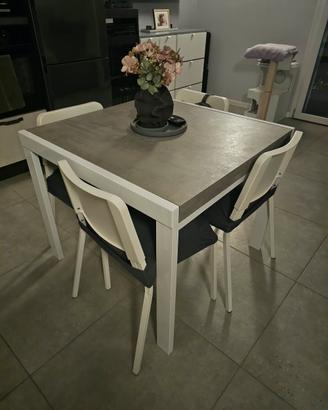 Tavolo grigio allungabile 