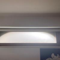 Tenda elettrica oscurante ignifuga con telecomando