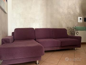 Divano  usato in buone condizioni