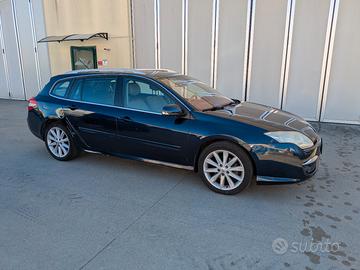 Renault Laguna III Initiale 