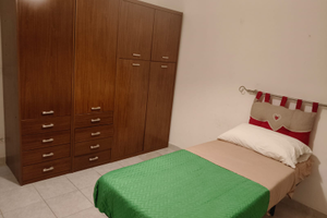 Camera Pomezia centralissima per insegnanti