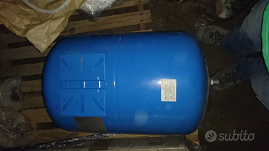 Autoclave esterna con cisterna