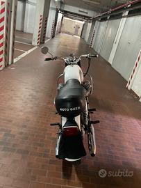Moto Guzzi V7 - Anni 70