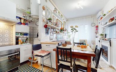 AMPIO BILOCALE CON TERRAZZA PANORAMICA E CANTINA I
