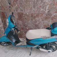 Bici Elettrica Scooter Z-TECH Sky Azzurro Napoli 2