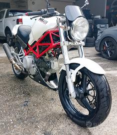 Ducati Monster 600