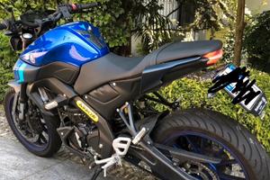 YAMAHA MT 125