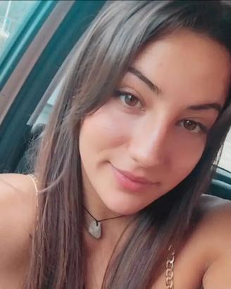 Baby sitter- segretaria- commessa- artista
