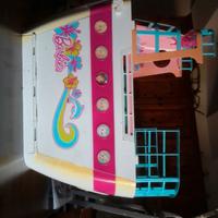 Nave da crociera Barbie 