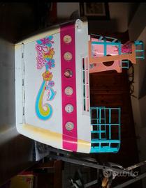 Nave da crociera Barbie 