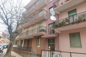 Tiriolo, centralissimo appartamento con vista mare