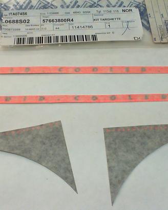 KIT TARGHETTE RUNNER GILERA 57663800R4