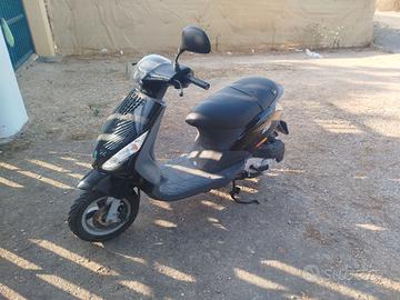 Piaggio zip
