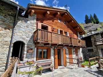 Accogliente baita a Chiesa in Valmalenco