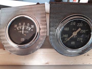 Strumenti di bordo auto anni 50