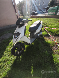 Piaggio New Typhoon 50cc 2T - Anno 2012