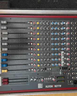 Allen & Heath ZED 12FX mixer audio + Flightcase