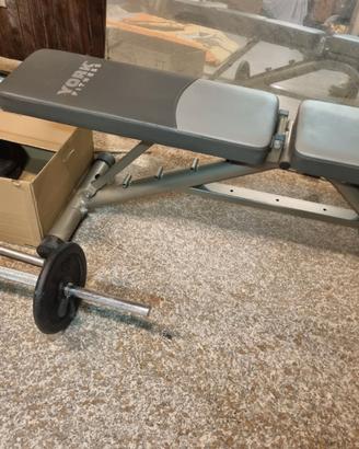 Palestra pesi, bilancere, panca, manubri pesi