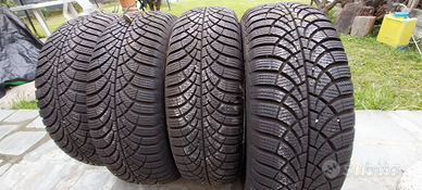 Ultragrip Good Year 195/65R15