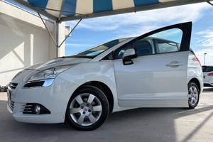 Peugeot 5008 1.6 HDi 112CV Féline