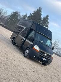 Van teasporto 2 cavallu patente b