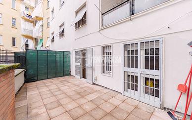 Bilocale con terrazzo