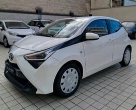 Toyota Aygo 1.0 VVT-i 72 CV 5 porte x-business MMT