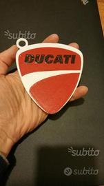 Logo Ducati stampato con stampante 3d