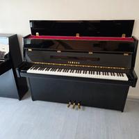 Pianoforte Yamaha B1
