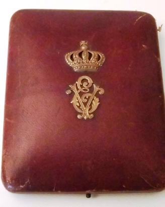 SET COMPLETO CAVALIERE DELL’ORDINE DELLA MILITARIA