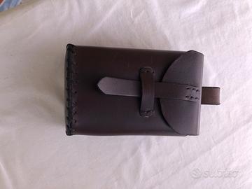 Custodia da cintura in cuoio