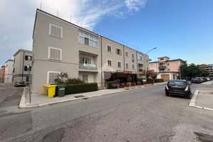 3 LOCALI A CASSINO