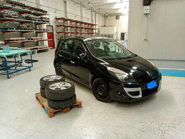 Renault Scenic xmod sci 1900 