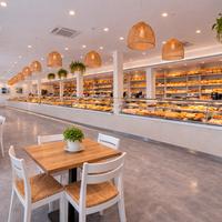 Locale ideale per bakery & street food 24h