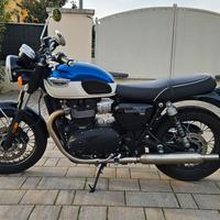 Triumph Bonneville T100 anno 2022   15600 km