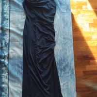 Abito lungo blu elegante con spacco laterale