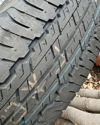 Pneumatici dunlop at20 granadtrek 195/80 r15 96s