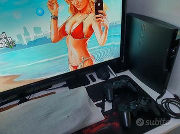 ps3 slim compreso 2 joystick originali e giochi