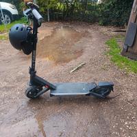 monopattino elettrico Navee