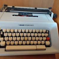 macchina da scrivere Olivetti studio 45 i 